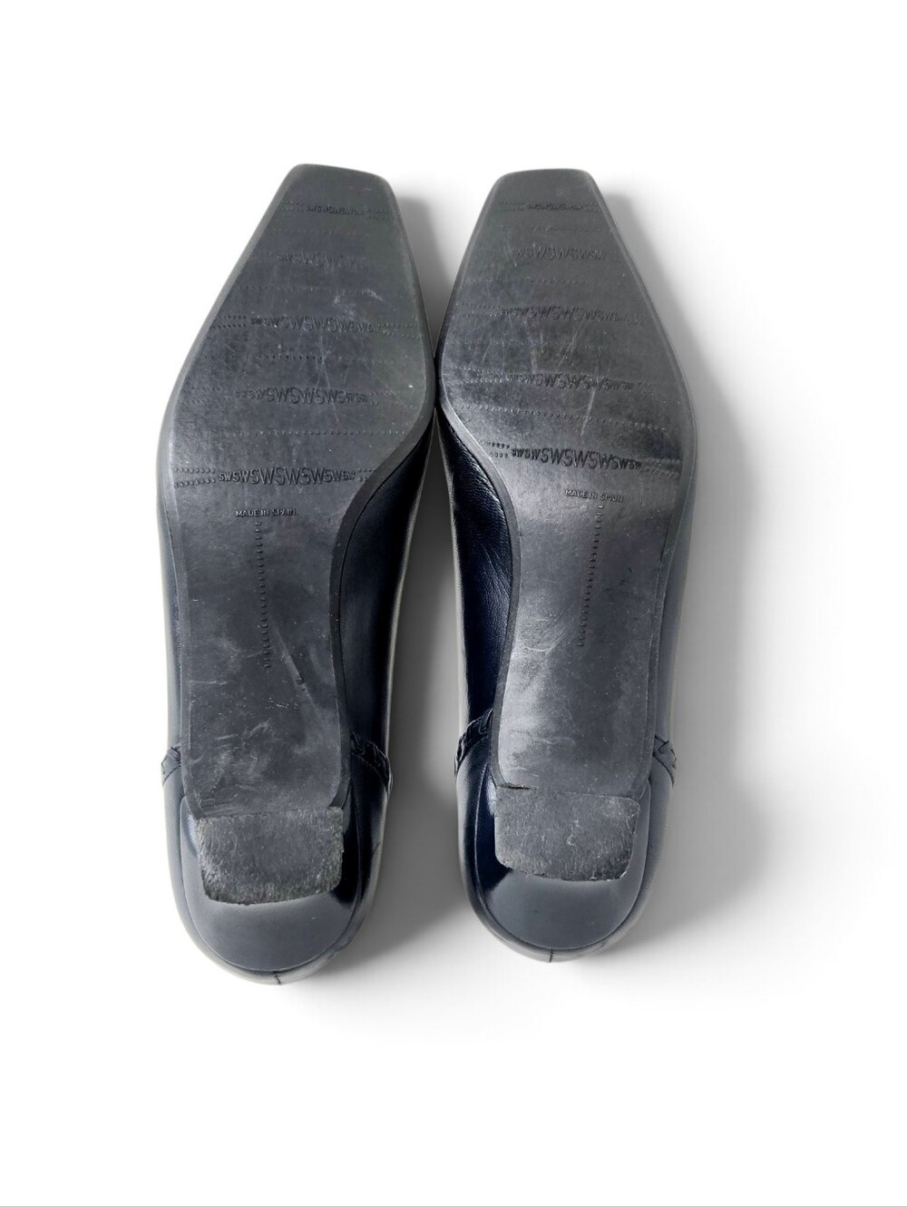 Stuart Weitzman Barclo Navy Pumps. 8M - Picture 7 of 16
